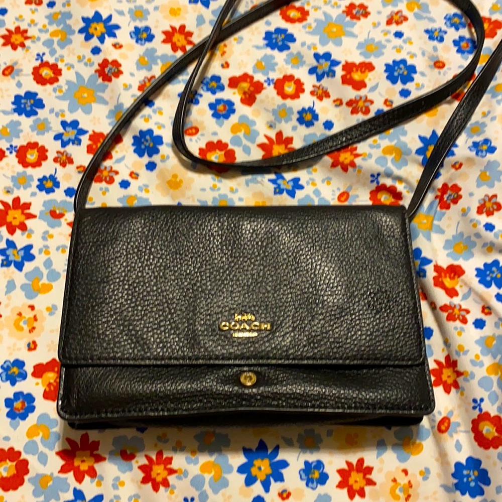 Authentic coach crossbody purse
